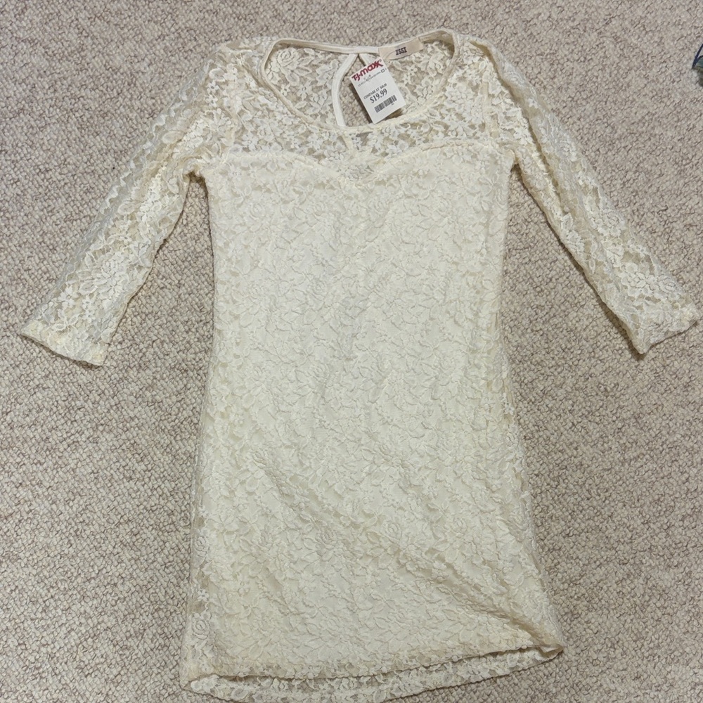 ISSI Cream Lace Sheath Dress